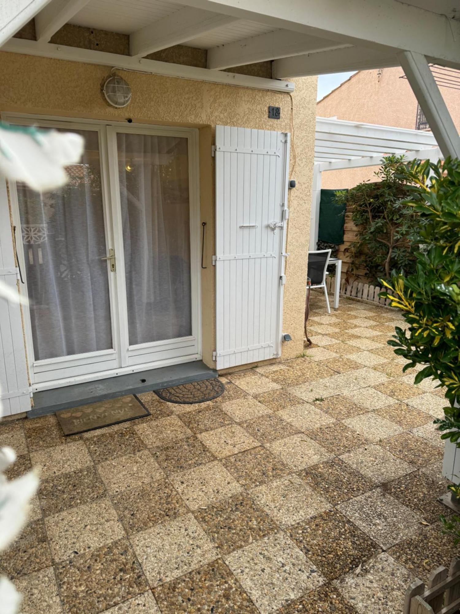 גרואיסאן Maison Tout Confort, Bord De Mer Avec Parking Prive מראה חיצוני תמונה