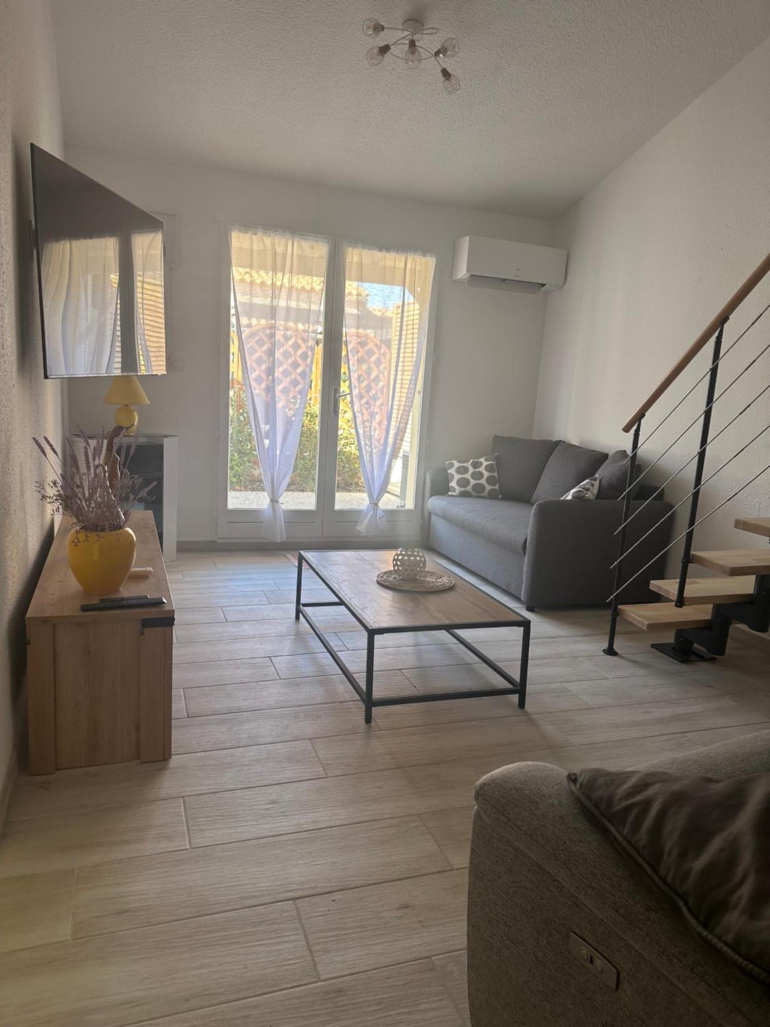 גרואיסאן Maison Tout Confort, Bord De Mer Avec Parking Prive מראה חיצוני תמונה