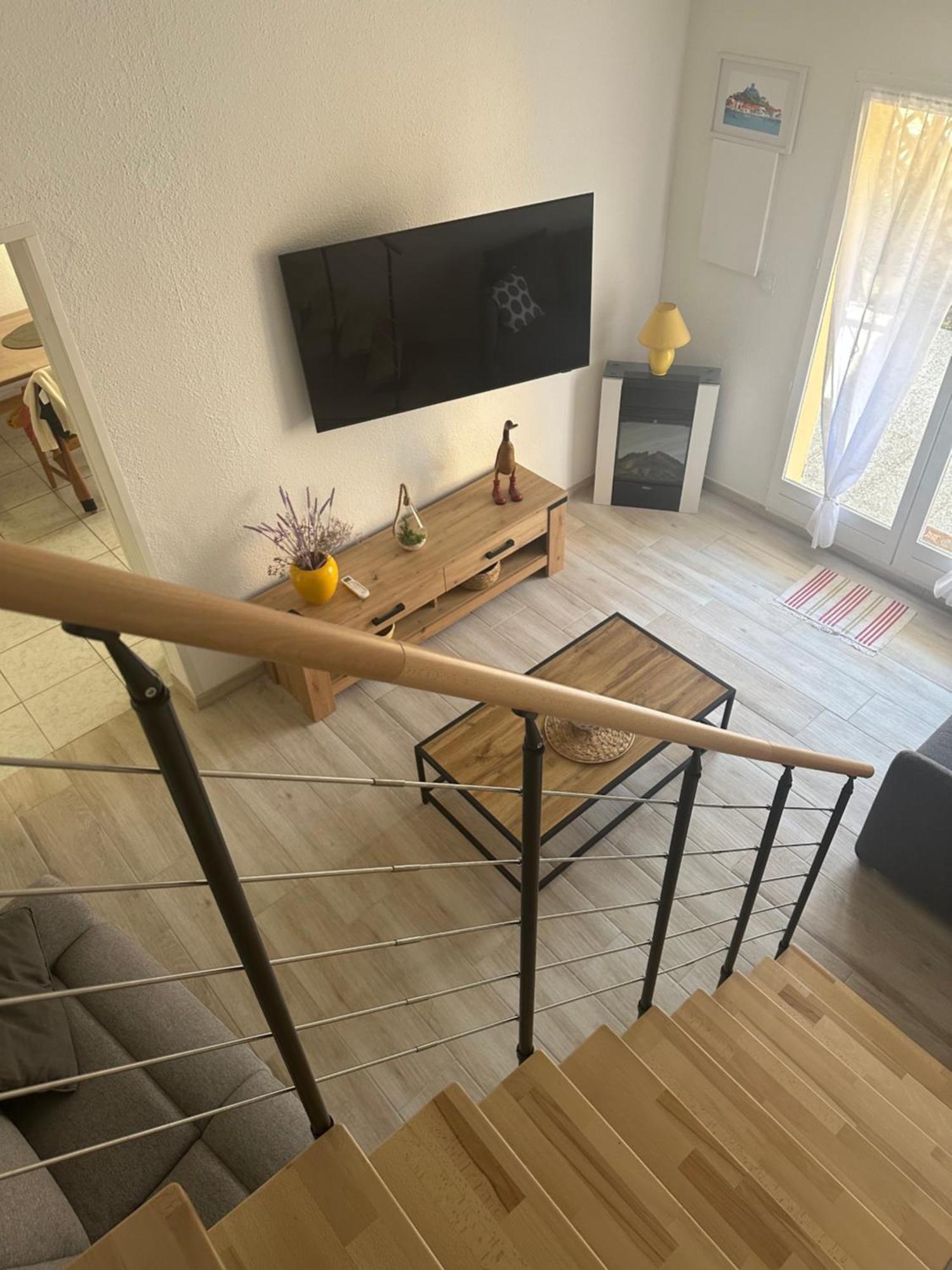 גרואיסאן Maison Tout Confort, Bord De Mer Avec Parking Prive מראה חיצוני תמונה